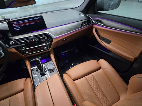 Used 2022 BMW 540i w/ M Sport Package RWD image 37