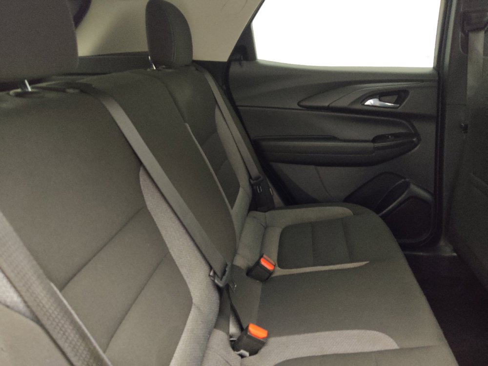 Used 2021 Chevrolet TrailBlazer LT w/ Convenience Package FWD image 19