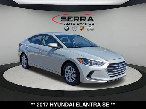 Used 2017 Hyundai Elantra SE FWD image 13