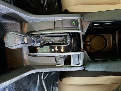 Used 2019 Honda Civic EX image 21