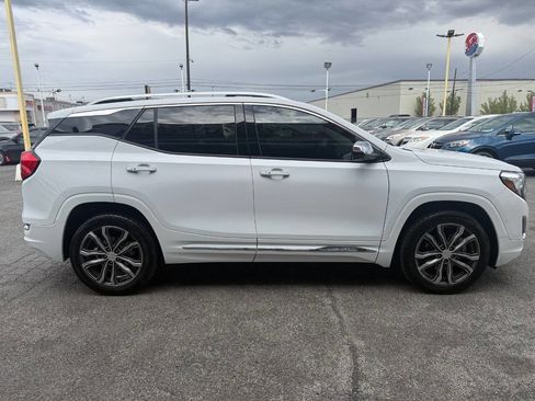 Used 2019 GMC Terrain Denali w/ Advanced Safety Package AWD/4WD image 4