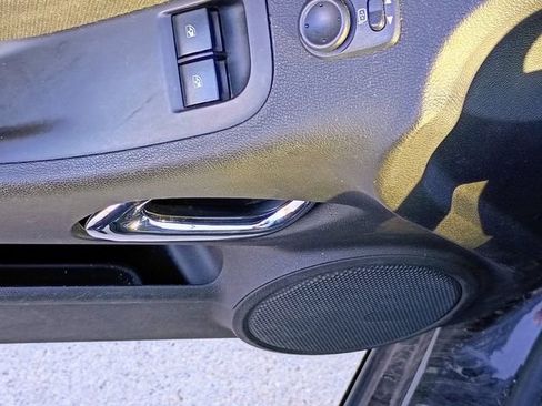 Used 2011 Chevrolet Camaro LT image 20