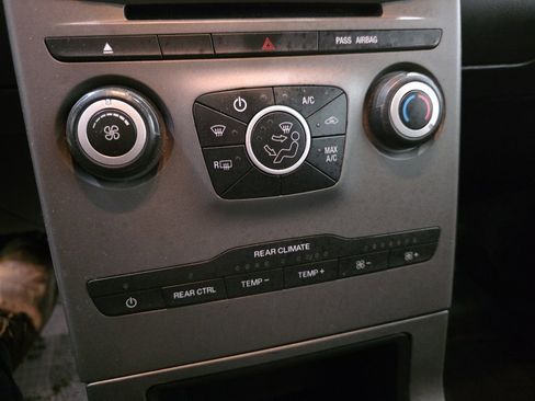 Used 2014 Ford Flex SE image 24