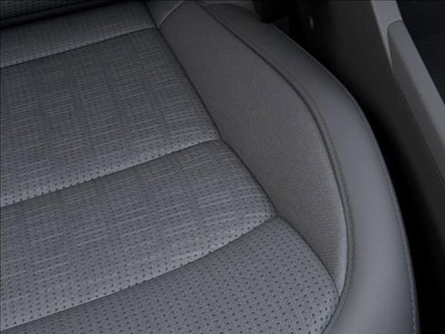 New 2026 Kia Niro SX Touring FWD image 24