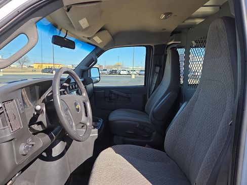 Used 2020 Chevrolet Express 2500 Extended w/ Communications Package image 11