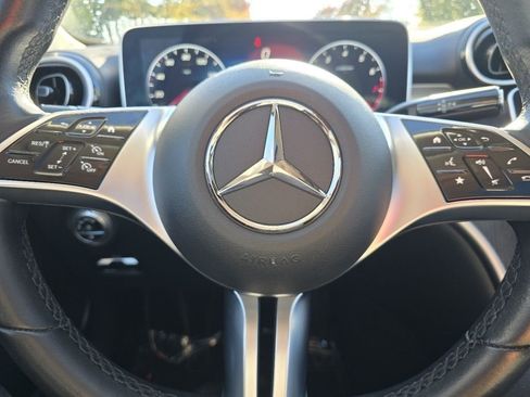 Used 2022 Mercedes-Benz C 300 Sedan image 28