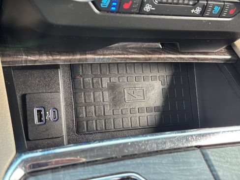 Used 2021 Ford Expedition Limited RWD image 27