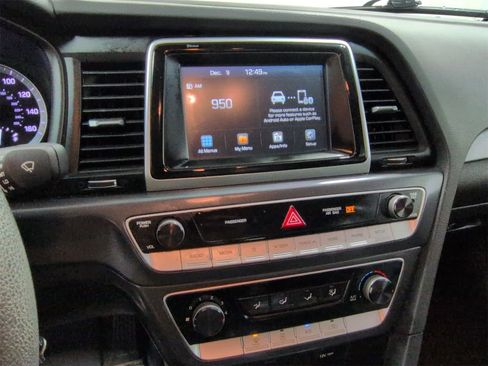 Used 2018 Hyundai Sonata SE image 28