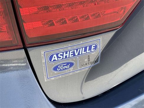 Used 2015 Lexus ES 300h 300h image 10