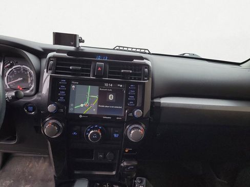 Used 2021 Toyota 4Runner TRD Off-Road Premium image 11