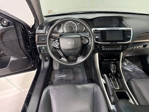 Used 2016 Honda Accord EX-L image 17