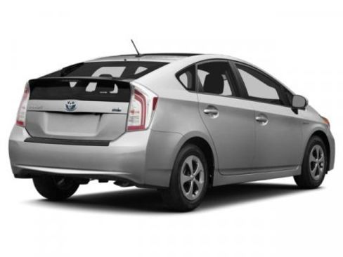 Used 2015 Toyota Prius Four image 5