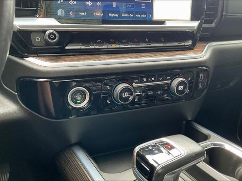 Used 2022 Chevrolet Silverado 1500 RST image 31