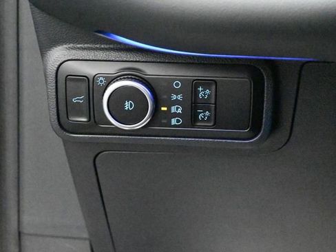 Used 2025 Ford Explorer ST-Line w/ Premium Package image 11