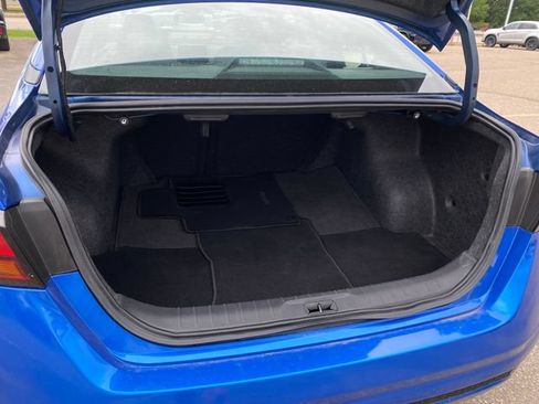 Certified 2025 Nissan Altima 2.5 SV FWD image 21
