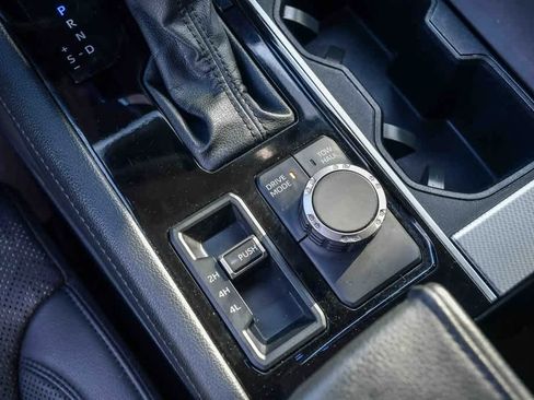 Used 2023 Toyota Sequoia Limited image 25