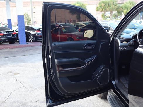 Used 2017 Chevrolet Tahoe LS RWD image 11