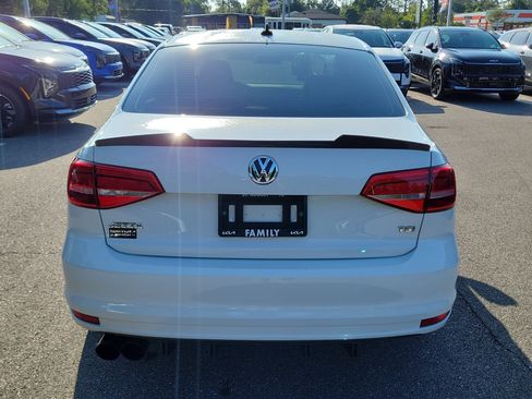 Used 2015 Volkswagen Jetta Sport FWD image 5
