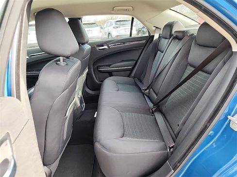 New 2023 Chrysler 300 Touring w/ Sport Appearance Package image 17