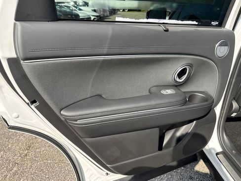 New 2026 Hyundai Palisade Calligraphy FWD image 13