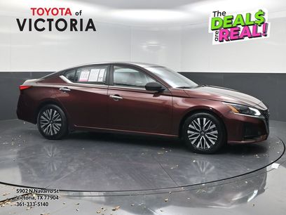 Used 2024 Nissan Altima 2.5 SV