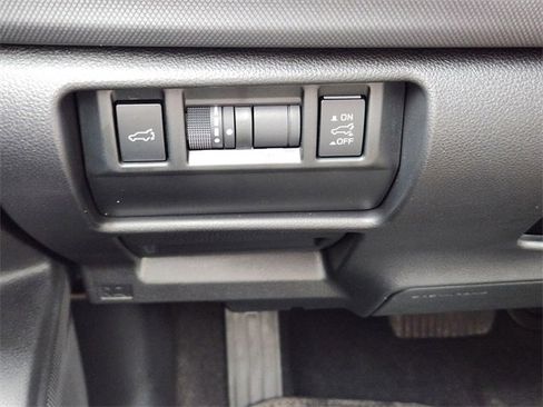 Used 2025 Subaru Forester Touring image 23