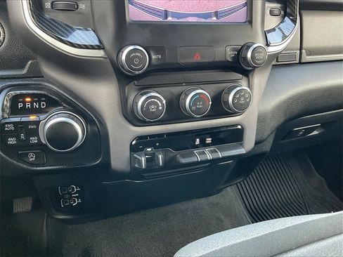 Used 2022 RAM 1500 Big Horn image 24