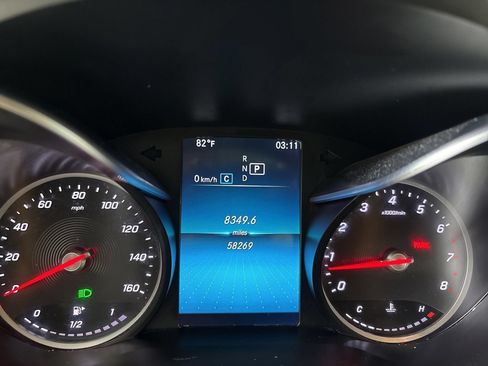 Used 2021 Mercedes-Benz GLC 300 4MATIC image 17