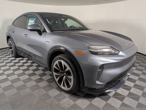 New 2026 Porsche Cayenne S AWD/4WD image 9