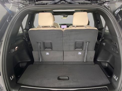 New 2025 Jeep Grand Cherokee L Limited image 27