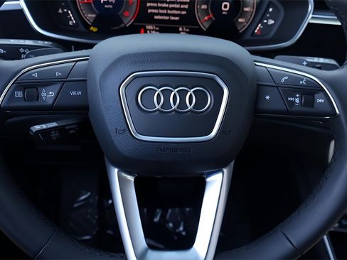 Used 2024 Audi Q3 2.0T Premium Plus image 19