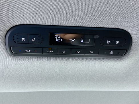 New 2026 Hyundai Palisade Limited FWD image 18