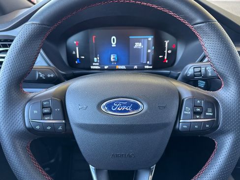 Used 2025 Ford Escape ST-Line image 23