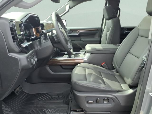 New 2026 Chevrolet Silverado 1500 RST w/ RST All Star Premium Package AWD/4WD image 17