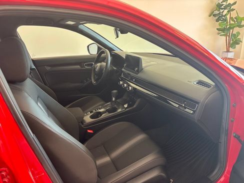 Certified 2025 Honda Civic Sport image 6