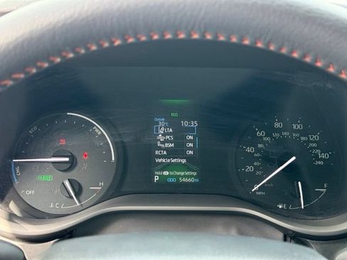 Used 2024 Toyota Sienna XSE FWD image 35