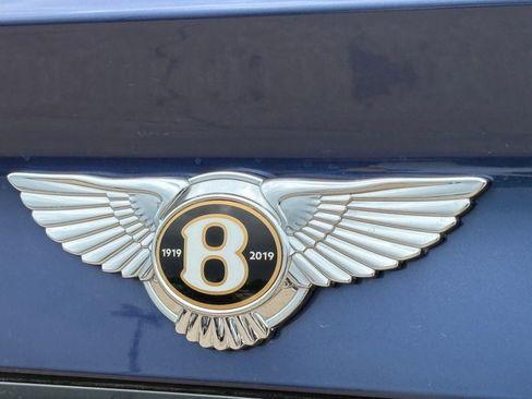 Used 2019 Bentley Bentayga AWD/4WD image 12