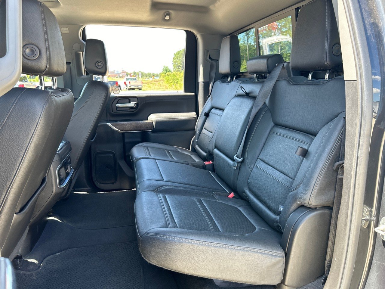 Used 2020 GMC Sierra 2500 Denali w/ Denali Ultimate Package AWD/4WD image 20