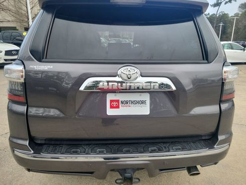 Used 2016 Toyota 4Runner Limited image 4