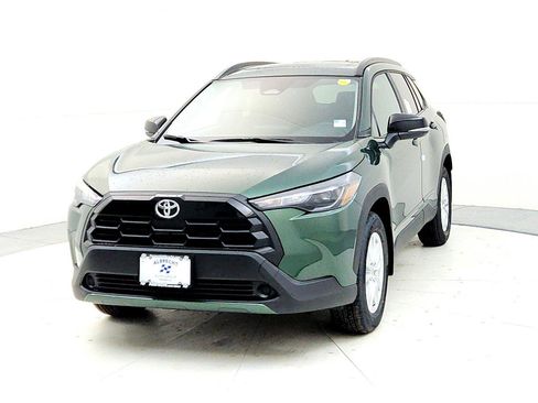 New 2026 Toyota Corolla Cross LE image 2