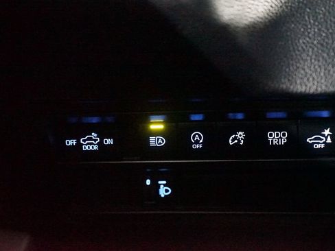 Used 2024 Toyota Tundra SR5 image 25