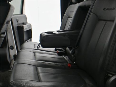 Used 2016 Ford F250 Platinum w/ Snow Plow Prep Package image 20