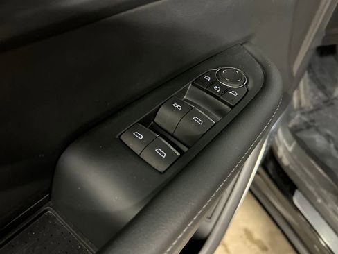Certified 2025 Buick Enclave Avenir w/ Super Cruise Package AWD/4WD image 17
