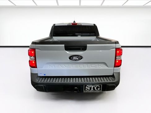 Used 2025 Ford Maverick XL FWD image 5