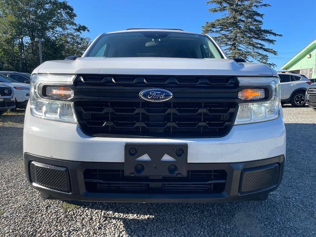 Used 2023 Ford Maverick XL FWD image 3