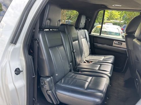 Used 2017 Ford Expedition EL Limited image 12