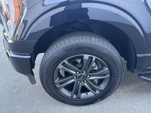 Used 2022 Ford F150 XLT w/ Equipment Group 302A High image 18