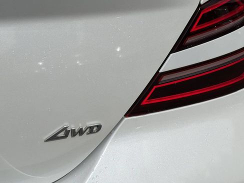 Used 2025 Genesis G70 2.5T AWD/4WD image 24