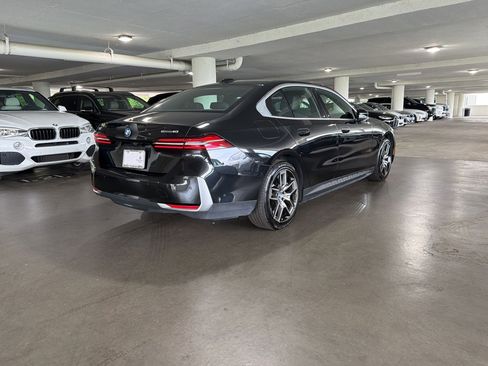 Certified 2024 BMW i5 eDrive40i w/ Premium Package RWD image 8
