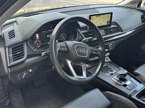 Used 2018 Audi Q5 Prestige w/ Prestige Package AWD/4WD image 24